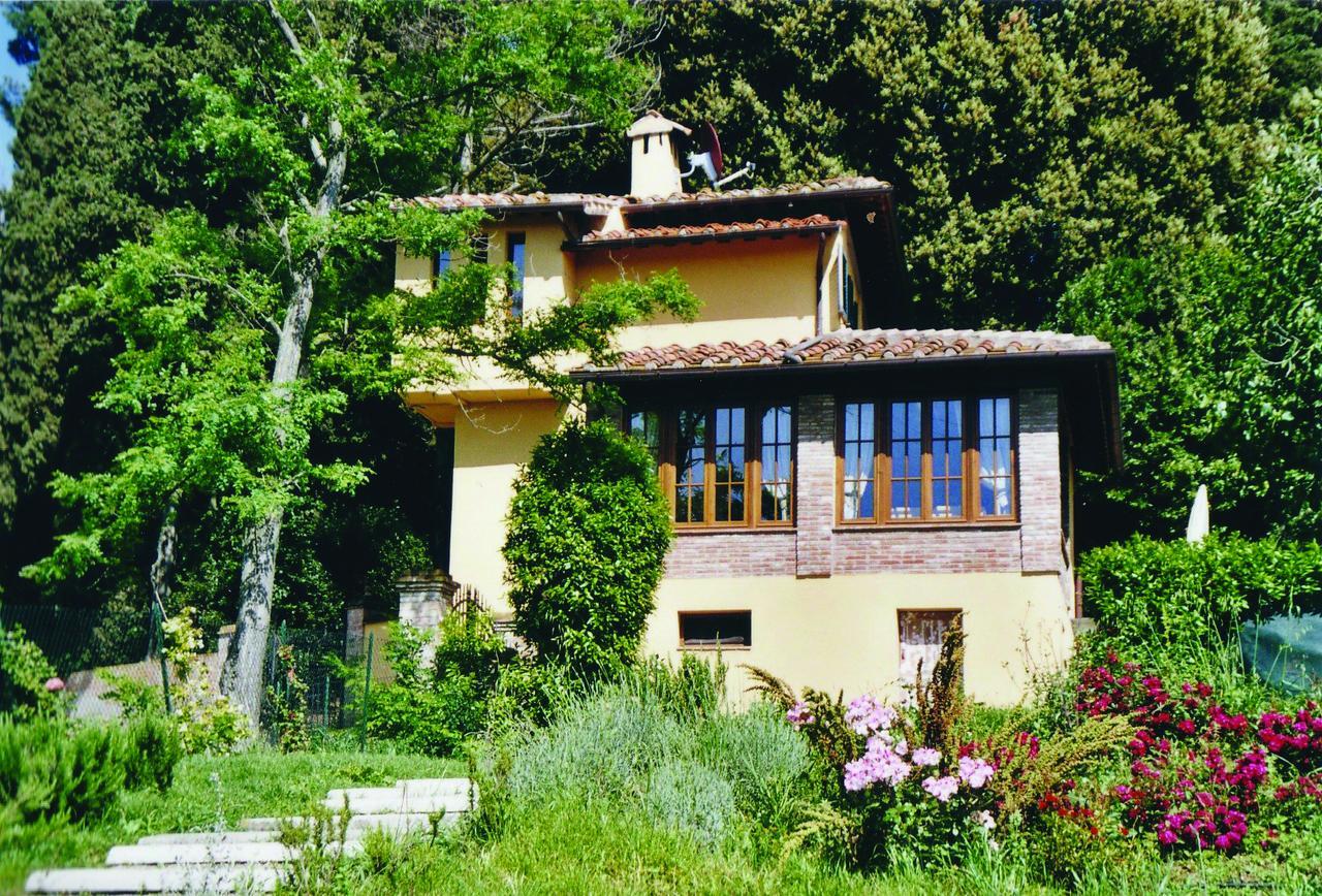 Fattoria La Gigliola Hotel Монтеспертоли Екстериор снимка