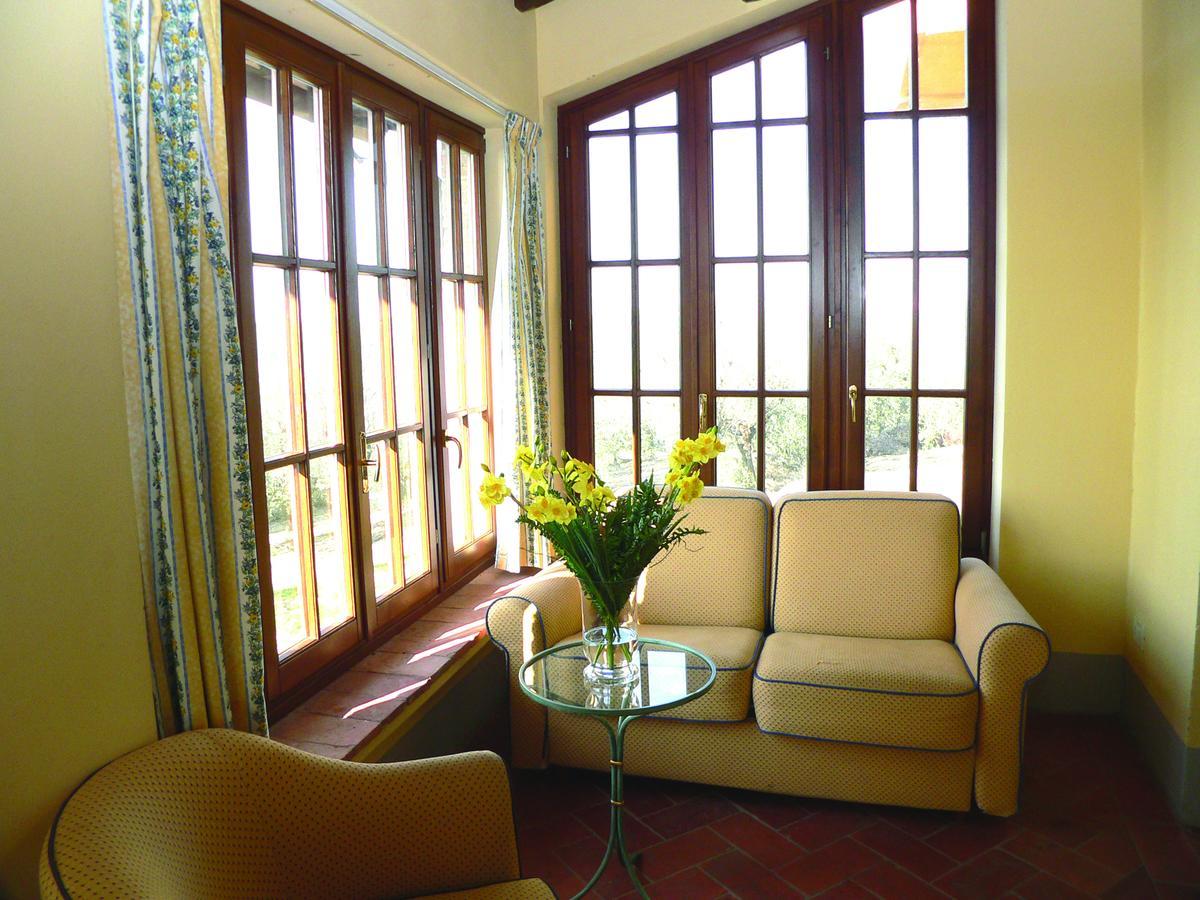 Fattoria La Gigliola Hotel Монтеспертоли Екстериор снимка