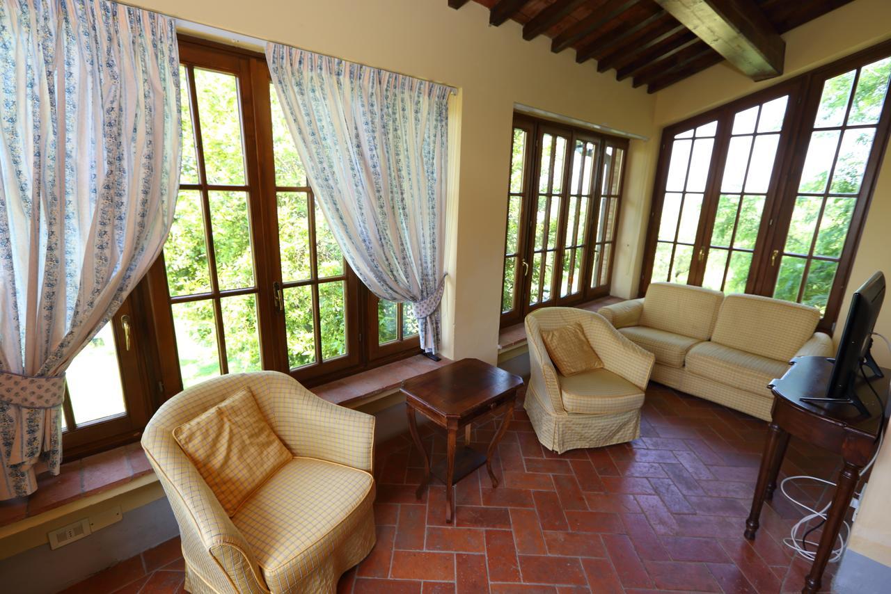 Fattoria La Gigliola Hotel Монтеспертоли Екстериор снимка